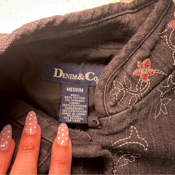 Denim&Co Dark Jean Jacket with Colorful Embroidery - Picture 5 of 12